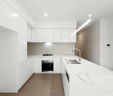 A breath-taking family home in a great location! - Photo 3