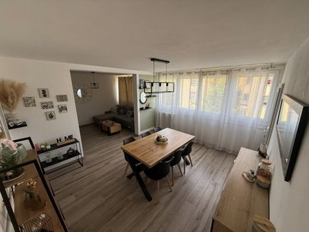 Location Appartement 3 pièces 68m² LA TALAUDIERE 42350 - Photo 2