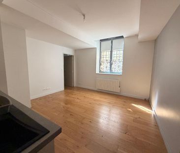 Location Appartement 1 pièce 35m² LYON 5ème - Photo 1
