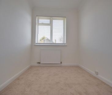 Ashlyn Close, Bushey, Hertfordshire - Photo 6