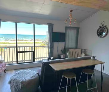 408 The Esplanade, Island Bay - Photo 4