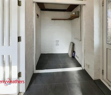 2 bed semi-detached house to rent in Oakwood Road West, Rotherham, S60 - Photo 6