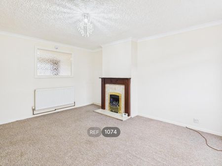 3 bedroom property to rent - Photo 2