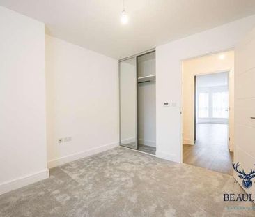 Harris Crescent, Beaulieu Park, Cm, CM1 - Photo 3