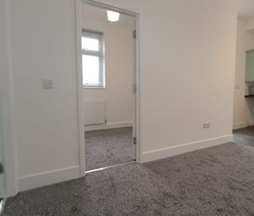 2 Bed Flat, Compton Road, LE3 - Photo 4