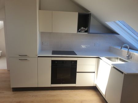 2 Bed Flat, Cromwell Avenue, N6 - Photo 4