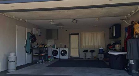 3 Bedrooms & Study with Double Garage - Photo 5