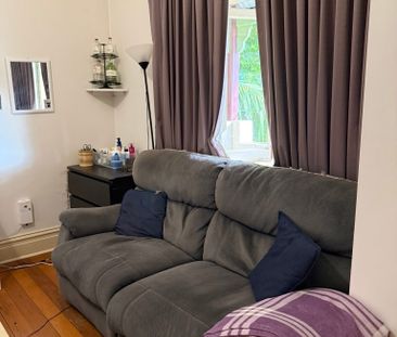 Hornsby - Photo 1