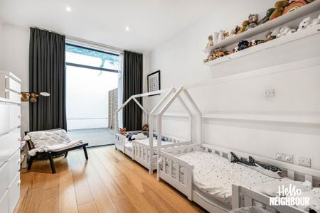 4 bedroom end of terrace house to rent - Photo 3