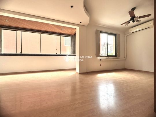 Apartamento com 3 quartos e 90m² para alugar em Petrópolis, Porto Alegre. - Photo 1