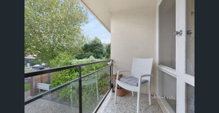 An On-Trend North Facing Number - Photo 2