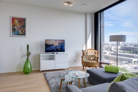 FRIENDS-Tower: Premium living with concierge - Photo 2