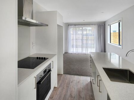 New in Wainui - Photo 4