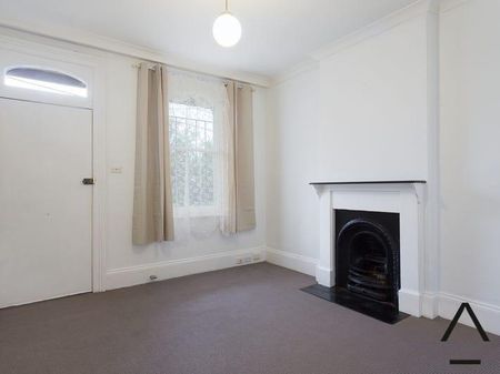 11 Lawson Street, Bondi Junction NSW 2022 - House For Rent | Domain - Photo 5