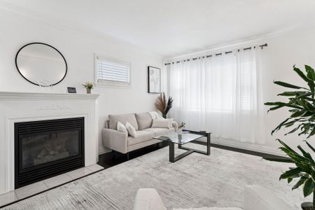 For Lease - 105 Glenridge Avenue, St. Catharines, Ontario - Photo 2