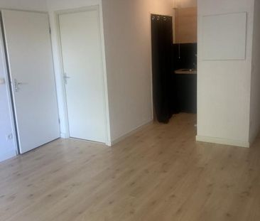 Location Appartement 2 pièces 43m² TALENCE 33400 - Photo 3