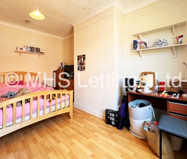 6 Bedroom Mid Terraced House for rent in Delph Mount - Photo 6