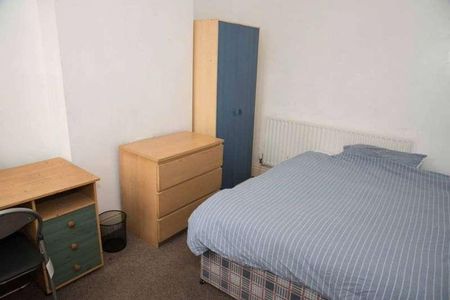 Radcliffe Mount, West Bridgford, NG2 - Photo 5