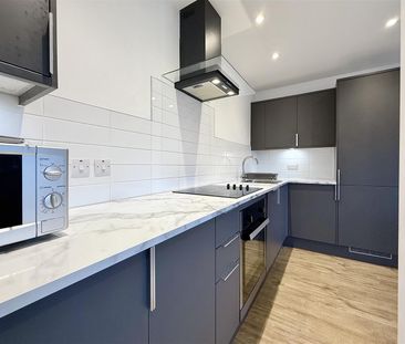 Lincoln House, Bolton - Photo 6