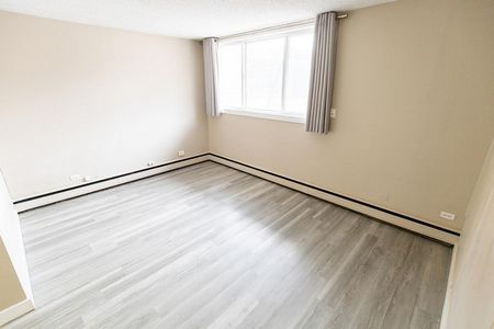 Sharma Apartments - Photo 4