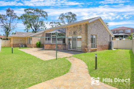 Single Level Spacious Home - Photo 3