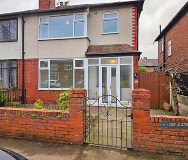 3 bedroom semi-detached house to rent - Photo 6