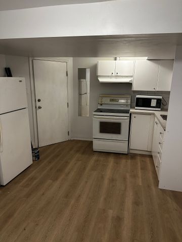 For Lease - 35 Almore Avenue Unit# Basement, Toronto, Ontario - Photo 2