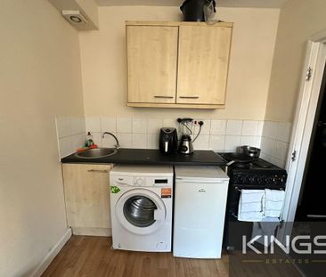 1 bedroom flat to rent - Photo 3