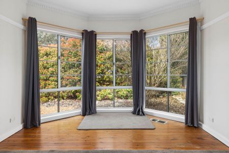 Spacious Family Home in Prime Yass Location - Photo 4