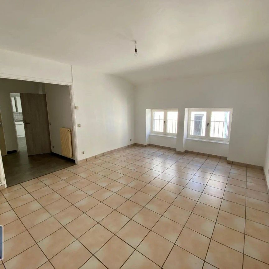 Appartement à louer 3 pièces 79.8m² - Photo 1