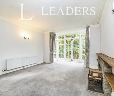 4 bedroom house to rent Brighton Road, Purley, CR8 - Photo 6