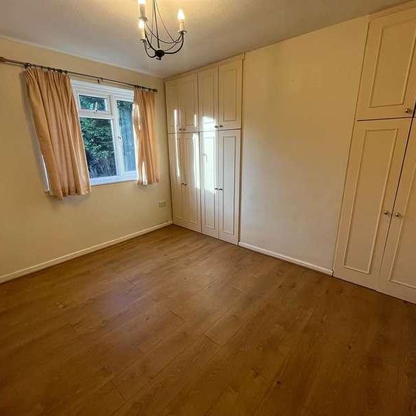 Dene Way Newbury, RG14 - Photo 1