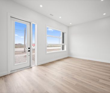 For Lease - 73 Warren Trail Unit# 33, Welland, Ontario - Photo 3