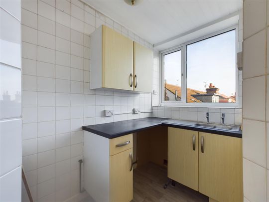 Wellington Court, New Brighton, 2 bedroom, Apartment - Photo 1
