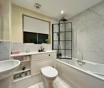 Woodbridge Manor, Camberley - 2 bedrooms Property for lettings - Se... - Photo 6