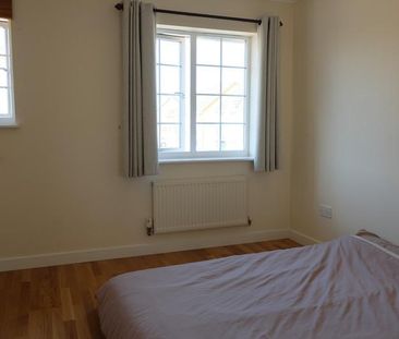 2 bedroom semi-detached house to rent - Photo 4