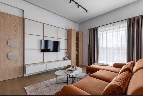 Vila de Inchiriat | Corbeanca-Tamasi | 4 Camere | 1082 mp Teren - Photo 1