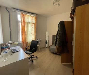 Gemeubelde studentenkamer in hartje Antwerpen - Foto 1