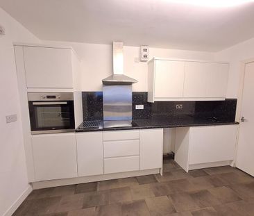 2 bedroom detached house to rent - Photo 4