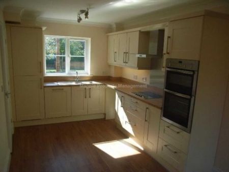 Price £1,295 pcm - Available 31/08/2026 - Unfurnished - Photo 4
