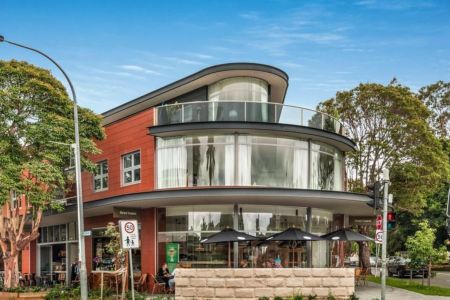 Contemporary Corner Apartment in Boutique Secure Complex - Photo 5