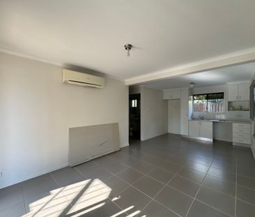 &ast;&ast;Spacious 7-Bedroom Fully Air-Conditioned Home in Moranbah&ast;&ast; - Photo 6