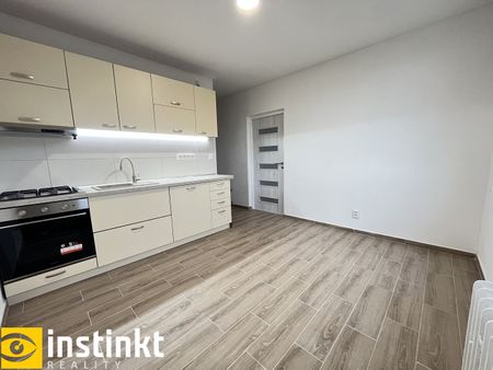 Pronájem bytu 1+1 36 m² - Fotografie 2