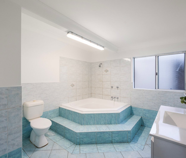 Location Location - Neat & Tidy Residence - Photo 1