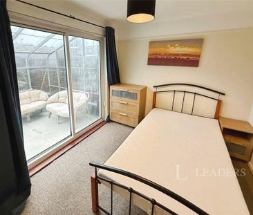 House share to rent - Photo 1