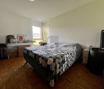 GRAND DUPLEX AVEC BALCON - Foto 2