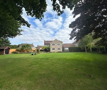 5 bedroom detached house to rent - Photo 3
