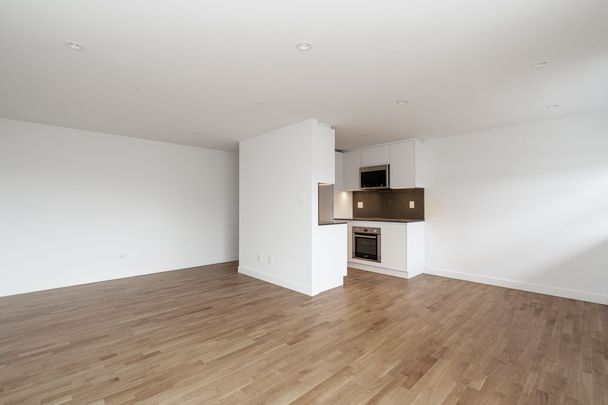 501 Kingston Road - Photo 1