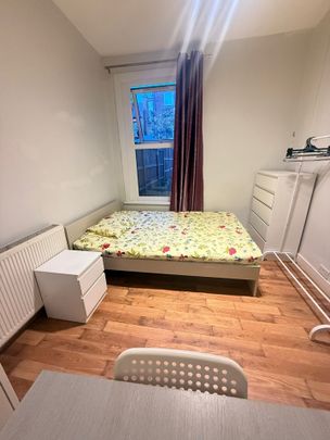 Room in a Shared House, Clinton Road, N15 - Photo 1