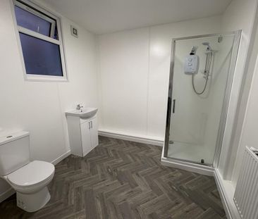 1 bedroom property to rent - Photo 6